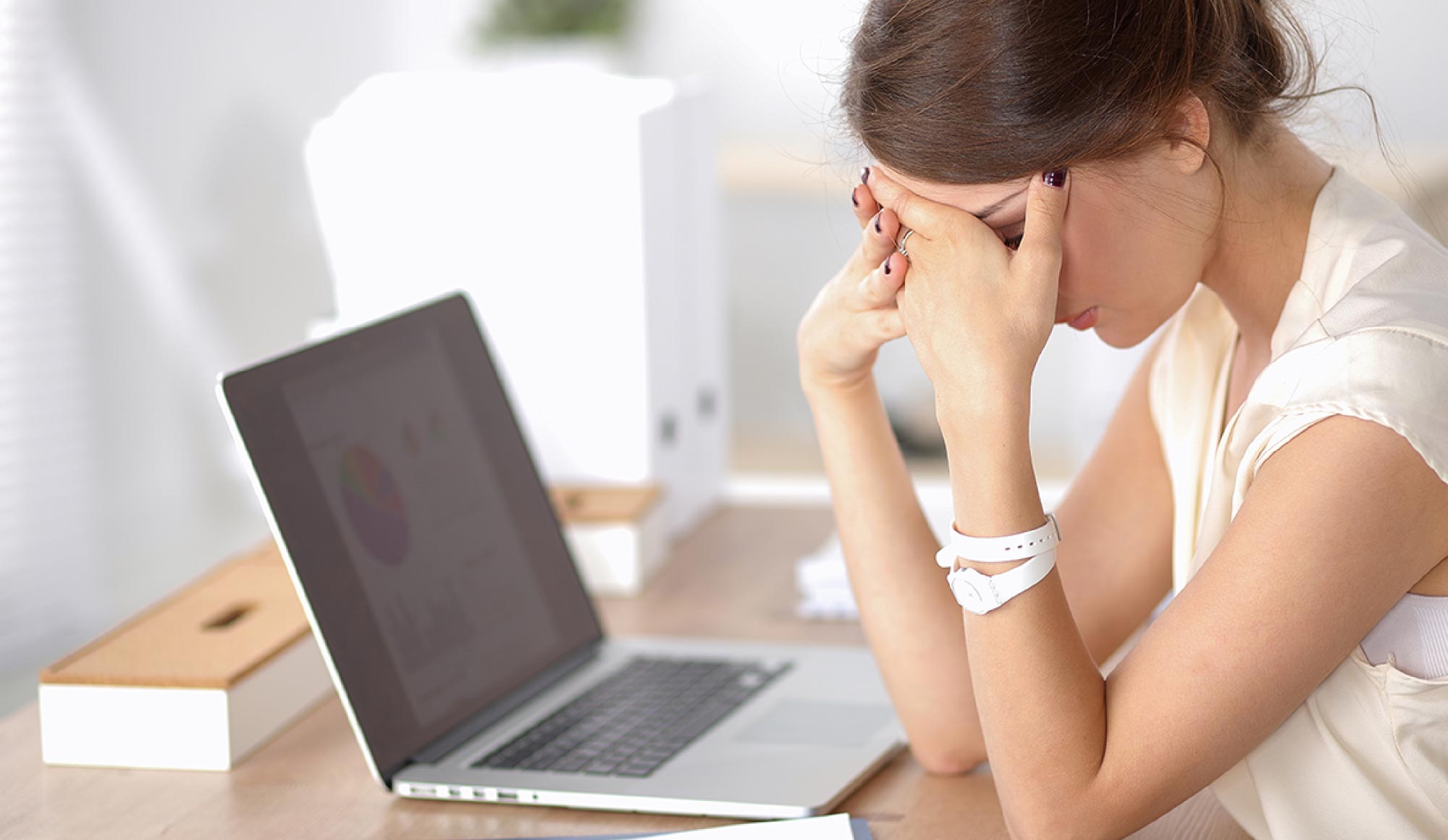 ストレスが多く元気がない 気分が重くてやる気が出ない